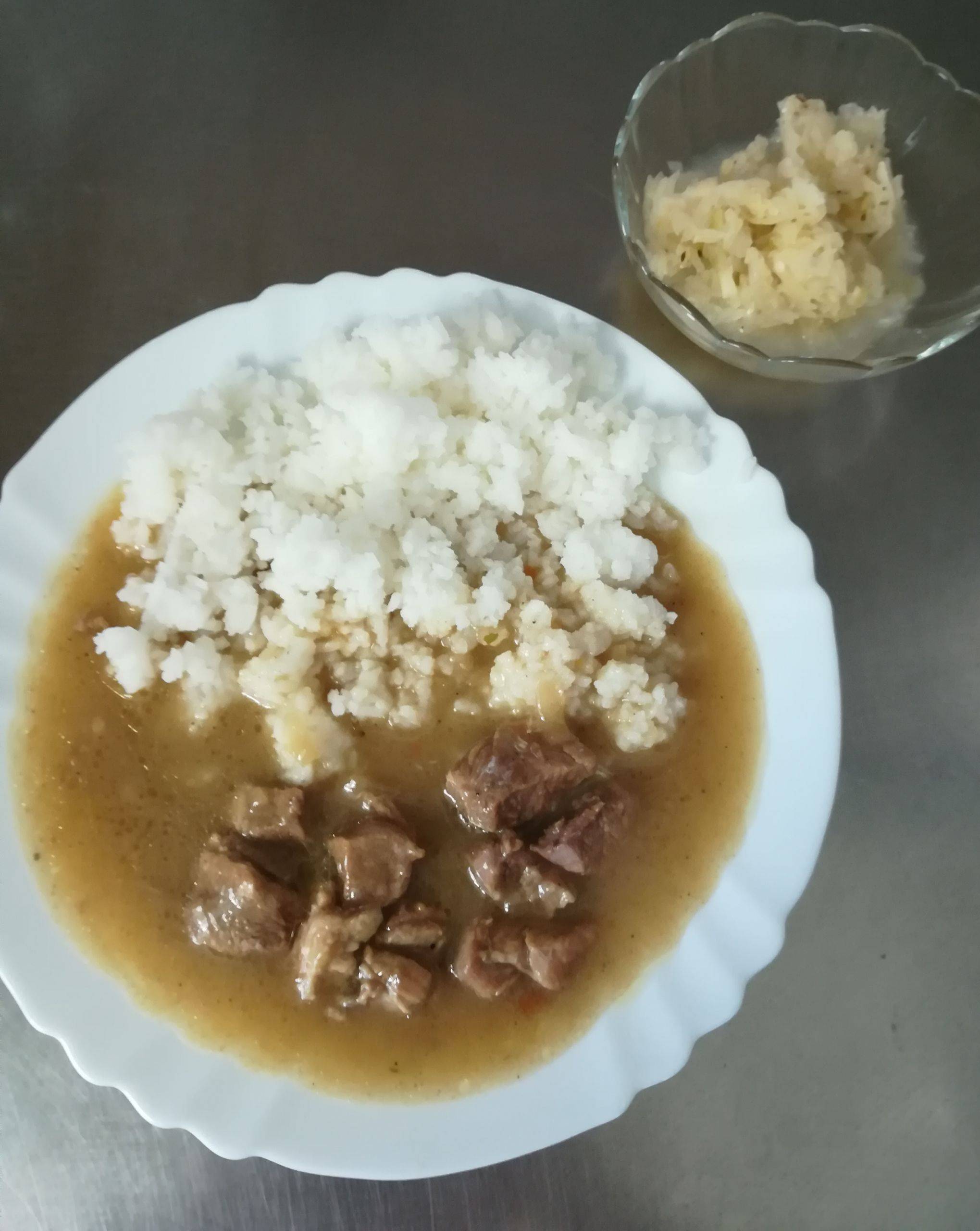 vepřové kostky na kmíně